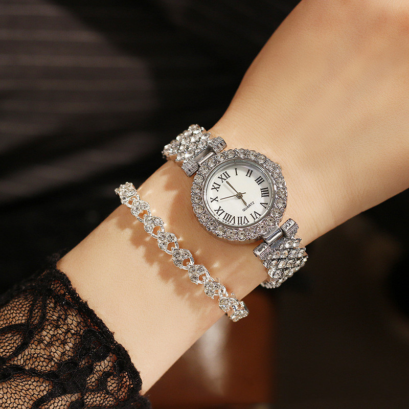 Rhinestone Steel Belt Woman Watch (without bracelet)
